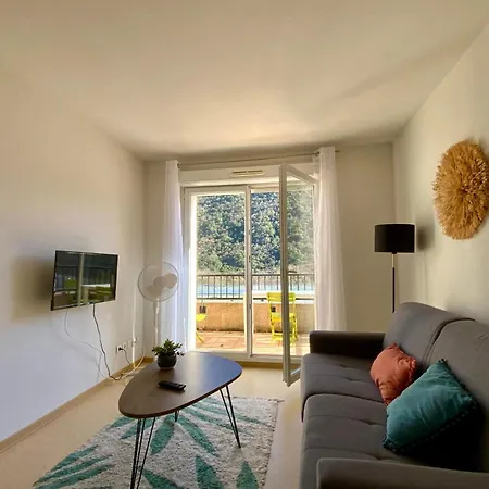 C09 Les Naiades- 2 Bedrooms For 5 People !